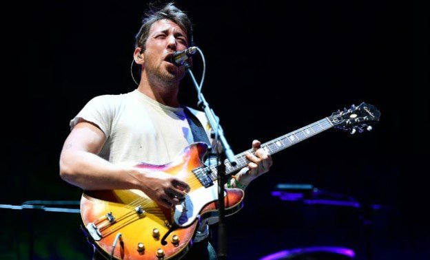 Best Indie Folk Artists Changing the Sound