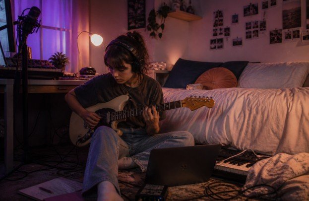 Why Online Discovery Changed Bedroom Pop